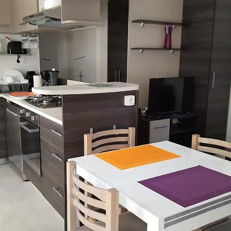 Campsite Agreable Mobilhome 6 - 8 Places *