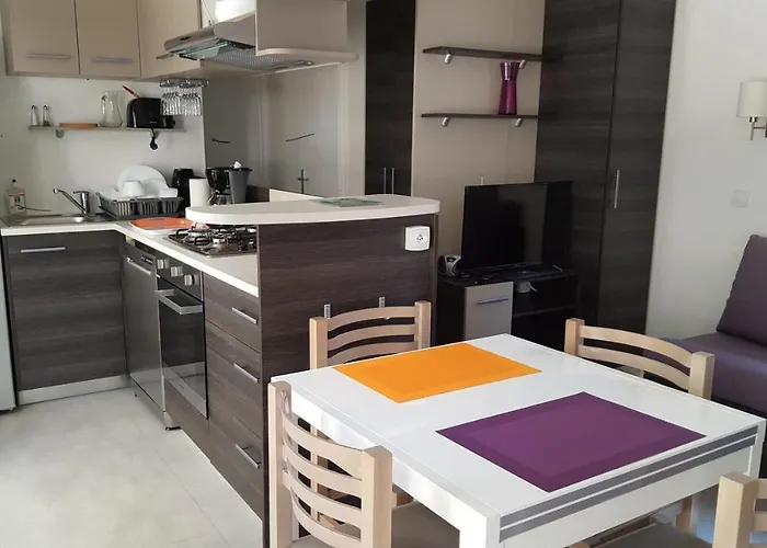 مكان تخييم Agreable Mobilhome 6 - 8 Places *