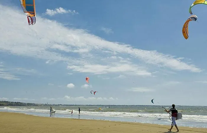 Agreable Mobilhome 6 - 8 Places * سانت-بريفين-لي-بان